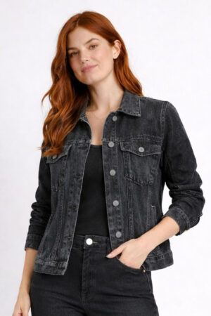 camepera de jean mujer negra